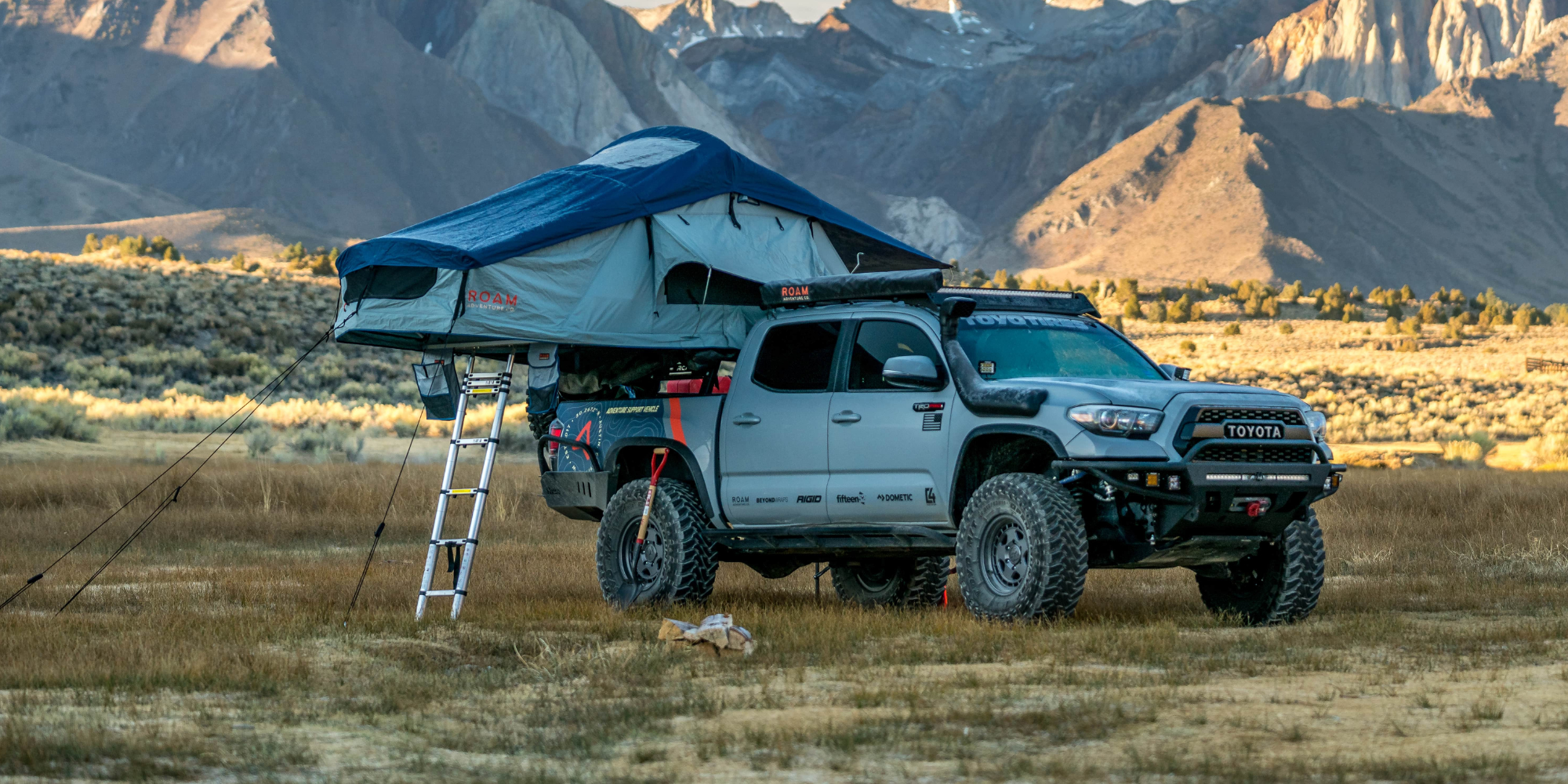 Roof top tent top for toyota tacoma