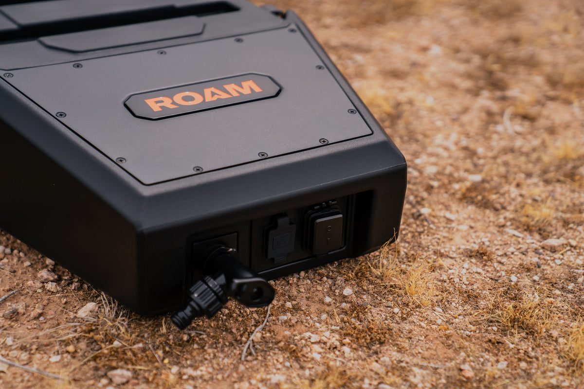 ROAM 8.5 Gallon Electric Pump Tank & Traction Board Mount product image 14 enlarged image 15